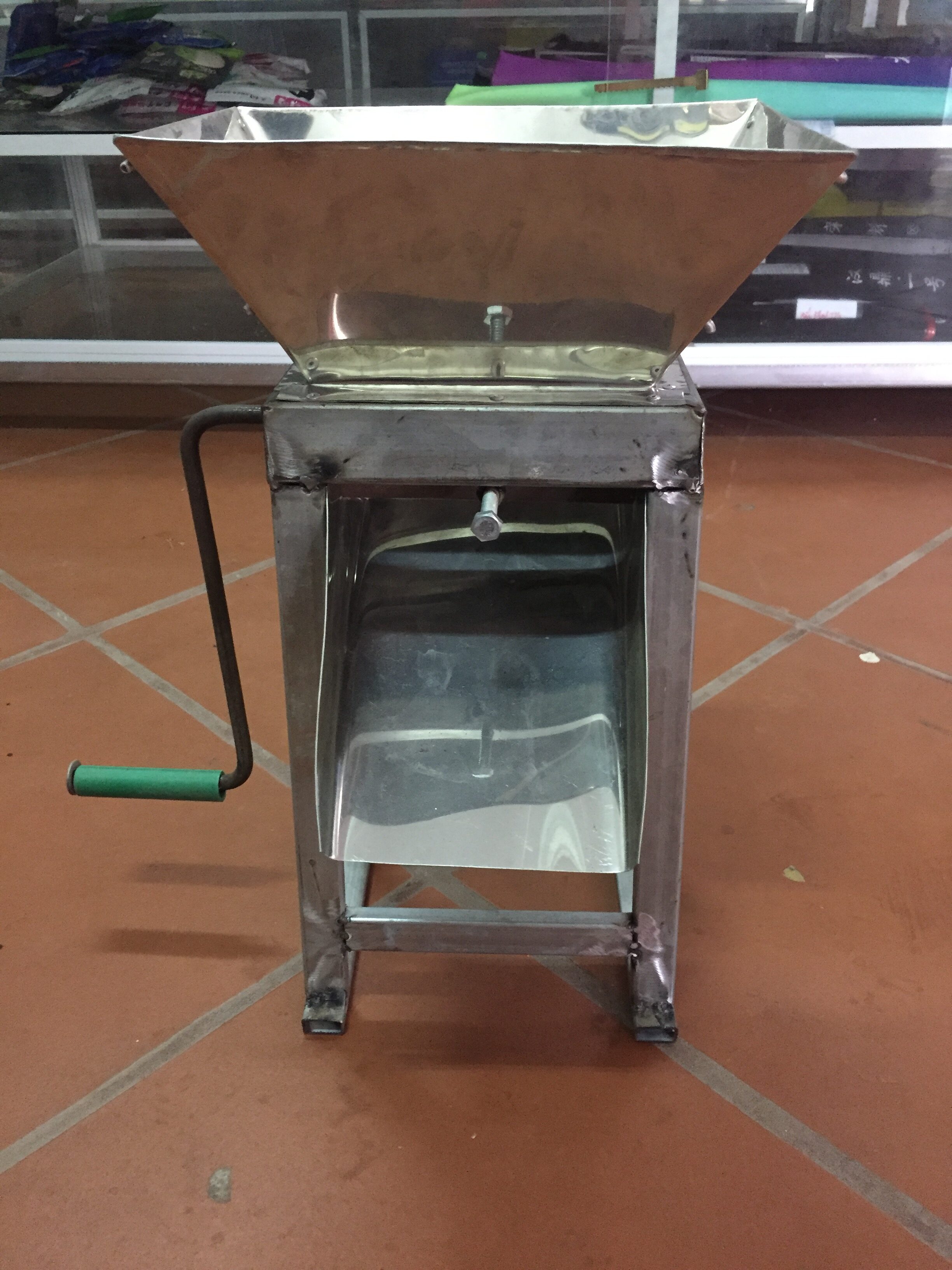 Máy Xay Ốc Câu Cá