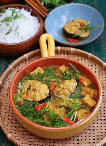 Chế Biến Cá Lăng Om Chuối Đậu