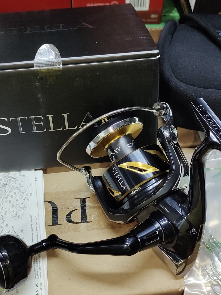 Máy Câu Cá Stella