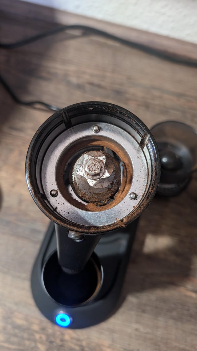 Máy Xay Ốc Câu Cá