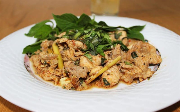 Cách Chế Biến Món Thịt Cá Sấu Xào Lăn