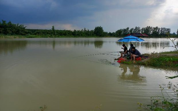 Hồ Câu Cá Giải Trí Đông Phương