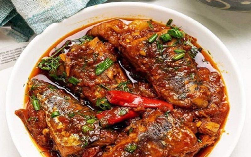 Cá Chiên Sốt Chua Ngọt