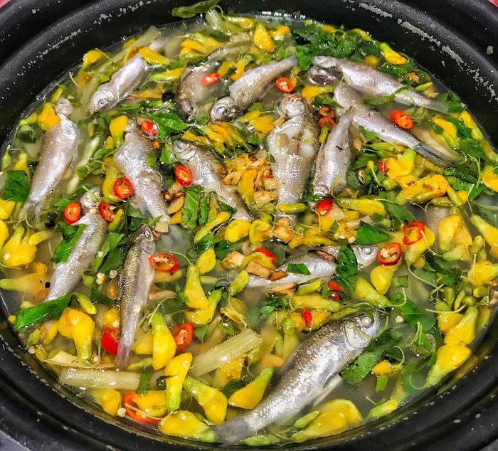 Lẩu Cá Linh Bông Điên Điển Cần Thơ