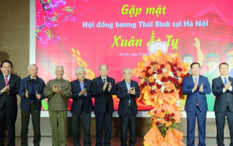 Mô Hình Ao Cá Mầm Non