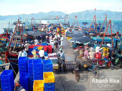 cảng cá vĩnh lương